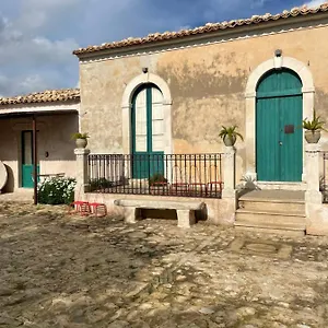 Bed & Breakfast Chiusa Del Curiale - Ospitalità In Vigna