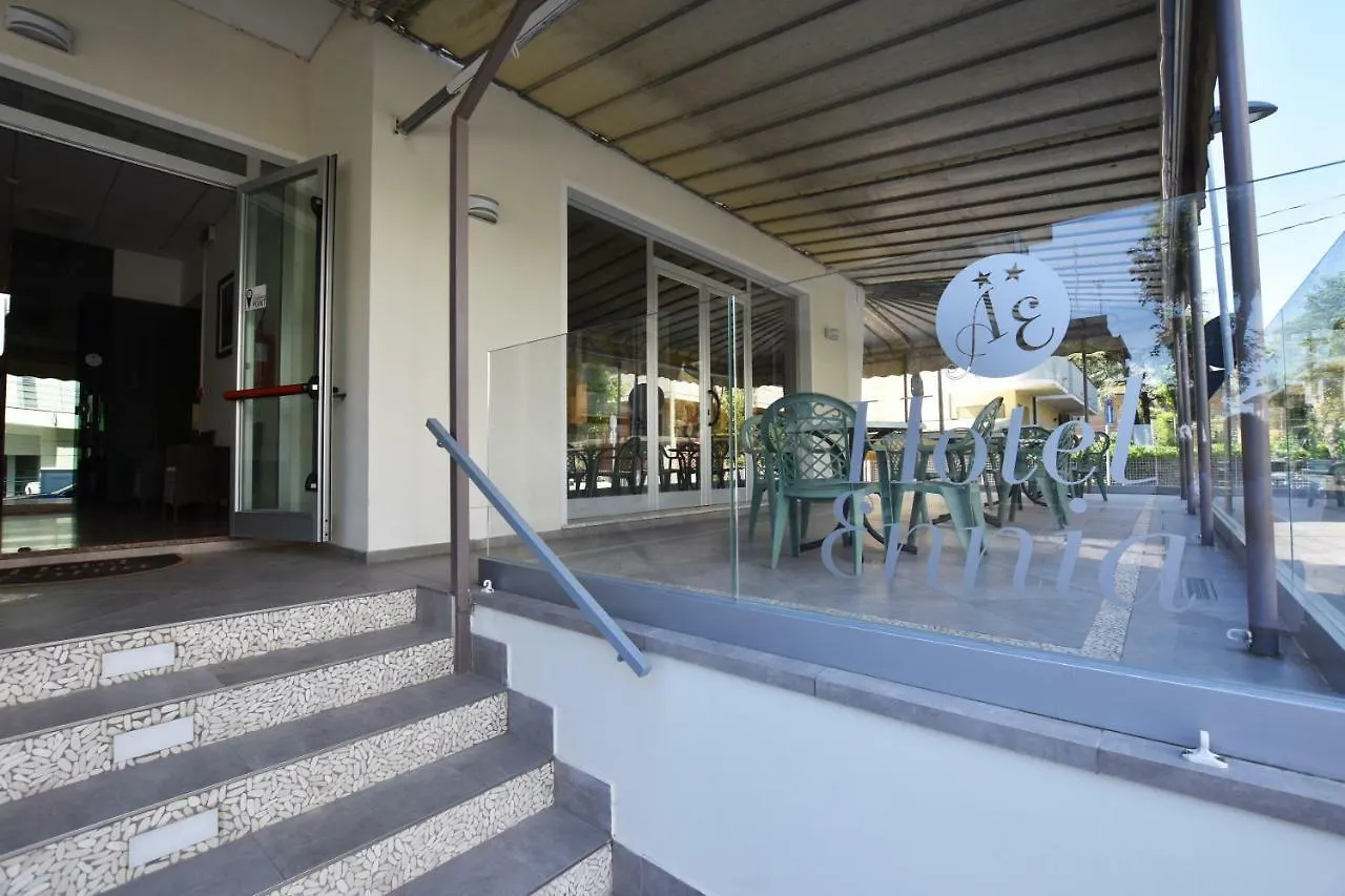 Albergo Ennia Rimini 2*,